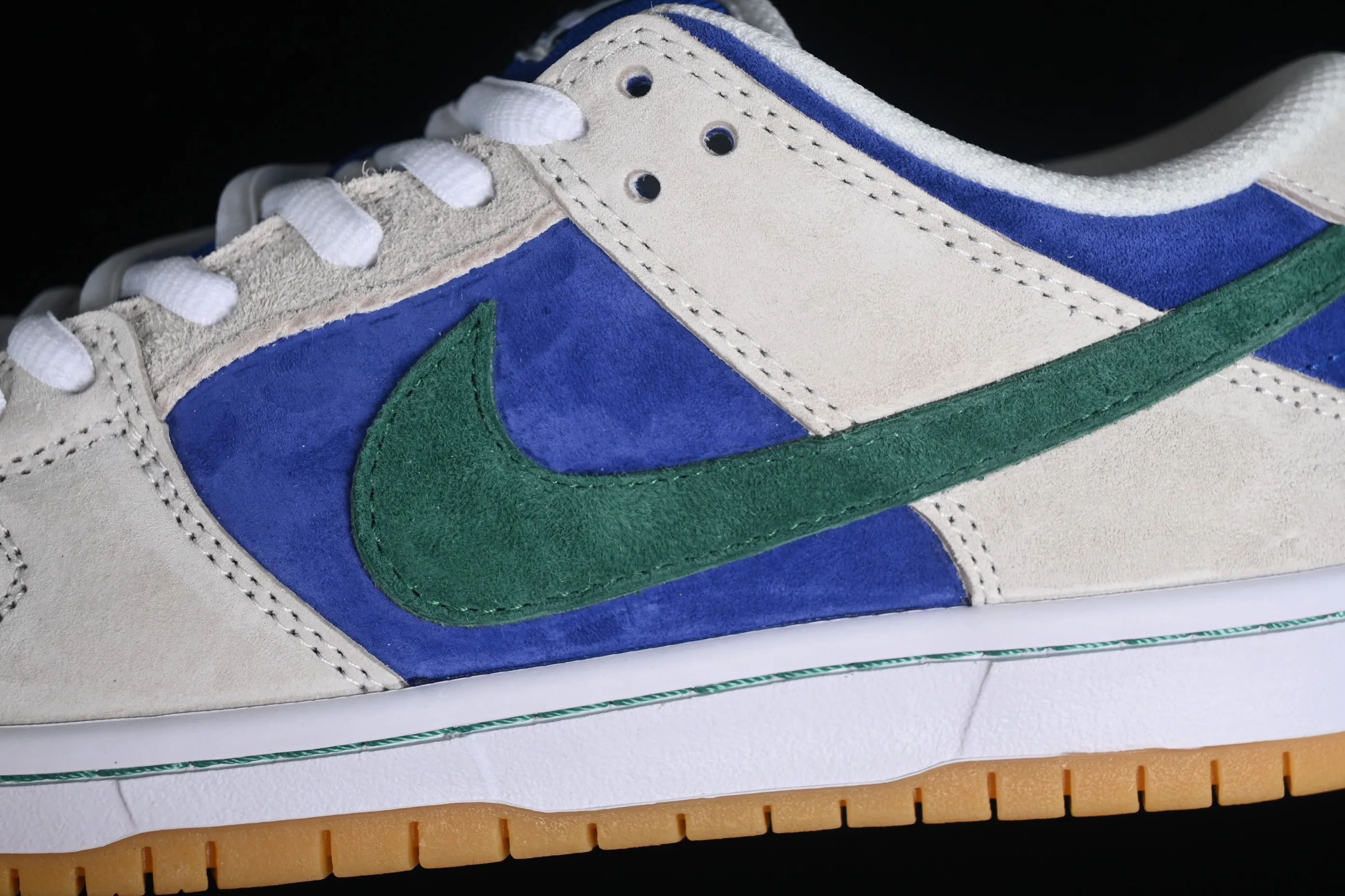 All categories Nk SB Dunk series Nk SB Dunk Low low-top sneakers N version Nk SB Dunk Low "Hyper Royal" Teenage Mutant Ninja Turtles Leonardo SB low-top casual sneakers HF3704-001